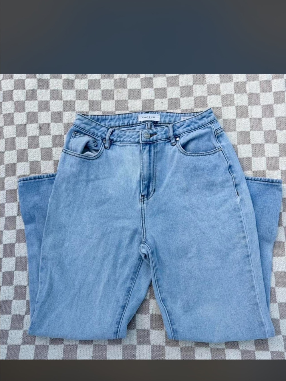 PacSun Light Wash Straight Leg High-Rise Jeans
